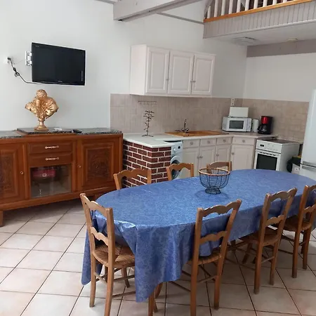 Ets Levillain - Les Caletes Apartmán